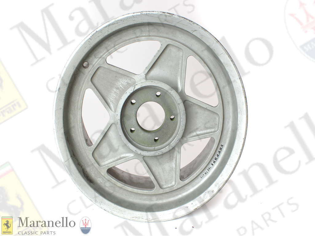 Road Wheel Front  180TR415 (without hub)