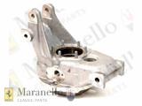 Right Rear Hub Holder