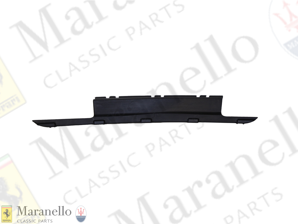 Lower Cover Of Driver Side Windscreen Wiper