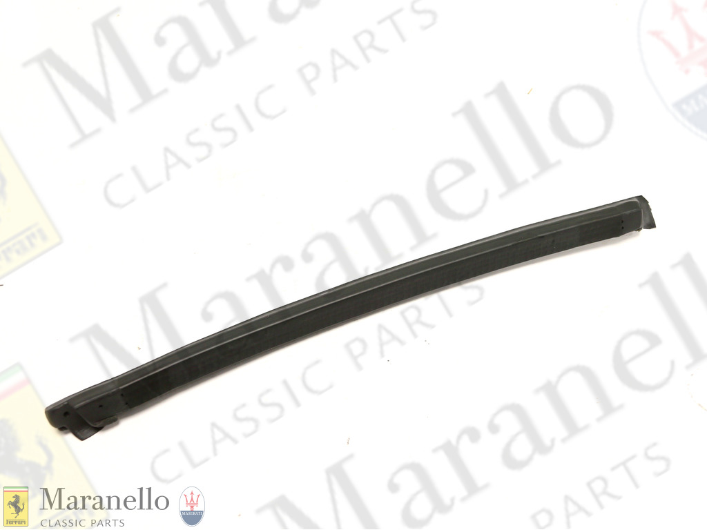 RH Side Roof Rubber GTS