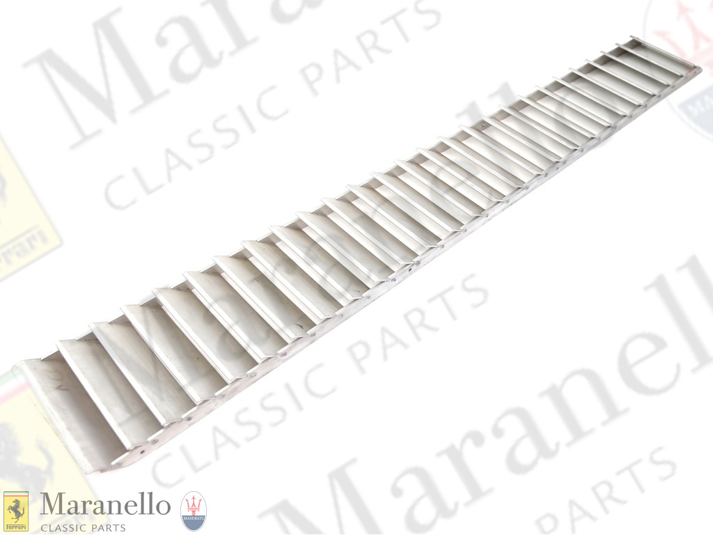RH Rear Grille