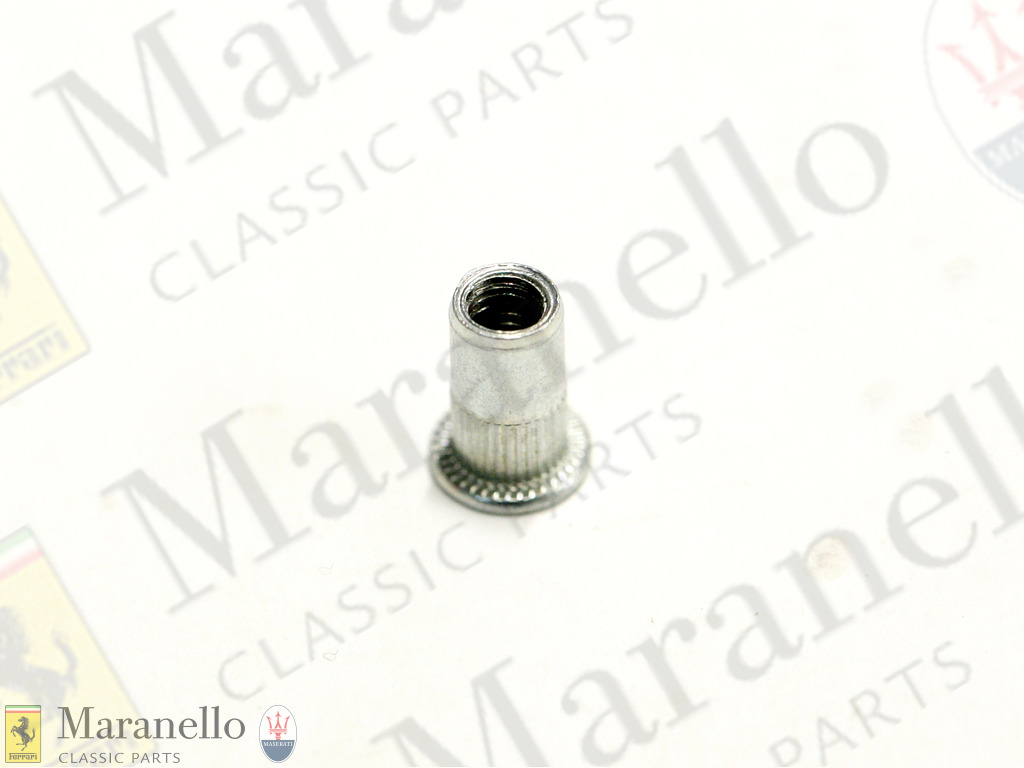 Rivet nut