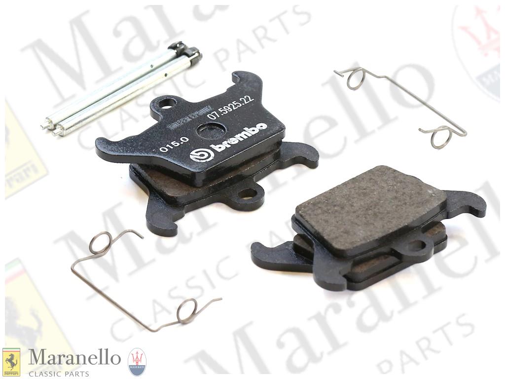 Handbrake Pad Set