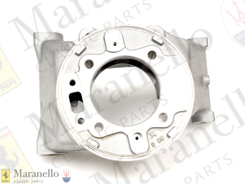 RH Rear Hub Holder Complete